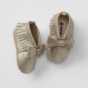 BabyGap Gold Bow Moccasins